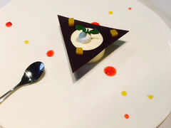 -GreyWhale灰鲸餐厅(武汉国际广场店)