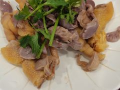 -月亮房·白斩鸡(娄山关路店)