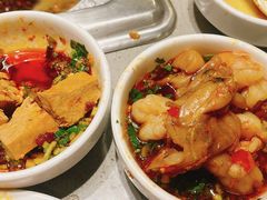 -海底捞火锅(曹安公路店)