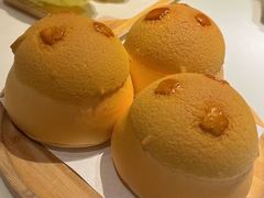 真系有菠萝味噶菠萝包-炳胜品味(深圳湾万象城店)