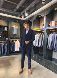 点击看大图 -艾米丽婚纱礼服