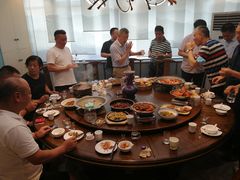 -南海底小海鲜·湘菜(鲁巷吴家湾店)