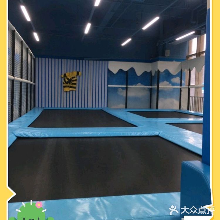 做一顿丰盛的午餐、晚餐给爸爸妈妈吃吧！