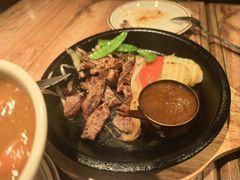-玛格萝妮比萨屋(陆家浜路店)