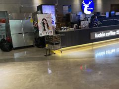 -瑞幸咖啡(长城大厦店)