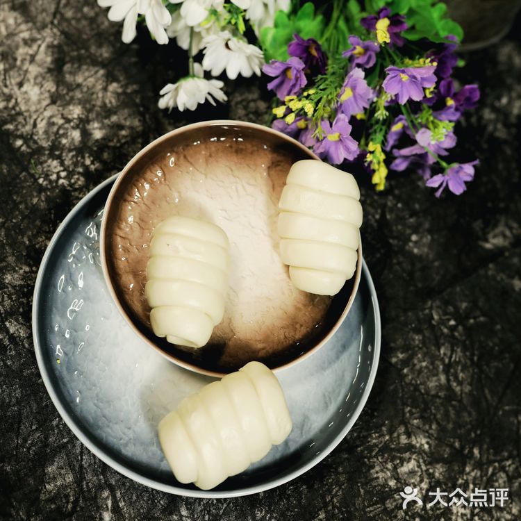 像云朵一样肥嘟嘟的香肠卷，你喜欢这样的早餐吗？
