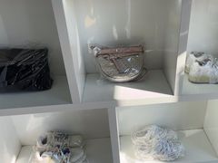 -翰皇直营洗衣洗鞋(望京鹿港店)