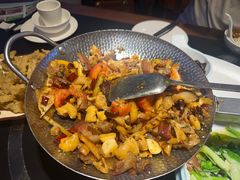 -老唐三下锅 ·张家界地标美食(溪布街店)