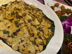 -香巴拉云南餐厅(华莱坞店)