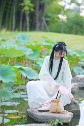 -汉仪华裳汉服馆(打浦桥店)