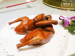 -骏莱海鲜鱼港(五角场店)