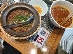 -湘下佬·老长沙吃货铺(酃湖万达店)