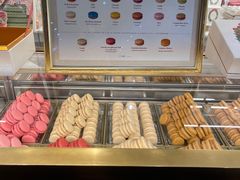 -ladurée(戴高乐机场T 2F店)