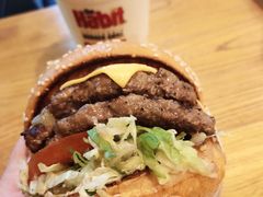 -The Habit Burger Grill 哈比特汉堡(复兴soho店)