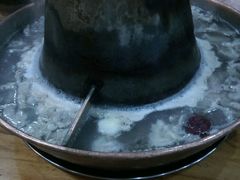 -东镇老火锅(长春路首店)
