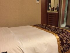 -上海中兴和泰酒店(张江高科地铁站店)