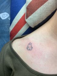 肩部-怪咖纹身刺青