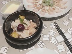 -穹六人间 people 6(岳阳路店)