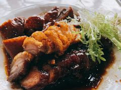 -鹏城人家海鲜酒家·23年老字号(较场尾店)