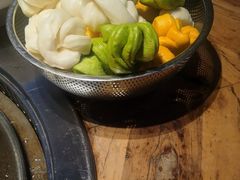 -山河屯铁锅炖(绥望路店)