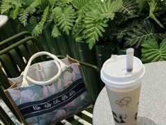 -喜茶(上海淮海中路渔阳里店)