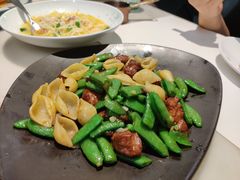 -港丽餐厅(高德置地店)