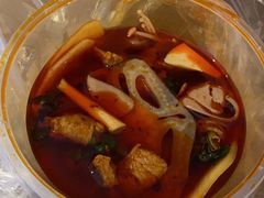 -拈签一笑黄牛肉辣卤串串