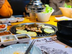 -唯成•韩国炭火烤肉 유성고기
