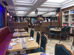 大堂-品海楼·大连海胆锅贴馆(东港店)