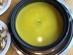 -一朵菌·野生菌探索家火锅(南亚店)