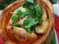 -大树下海鲜饭店
