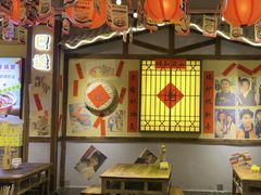 -有红鸡毛店·砂锅菜(抚琴夜市店)
