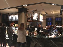 -星巴克(广州中华广场B1层店)