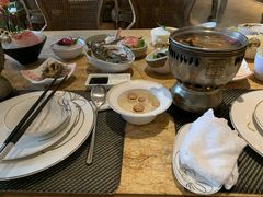 -雍和会海鲜姿造自助(湖东路店)