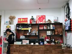-溢心园香河肉饼总店