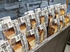 -好利来(上海虹桥新天地Lab主题店)
