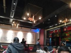 -渝是乎川渝小炒(新世界百货望京店)