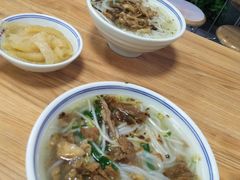 -泉兵三代清汤粉(晟龙店)