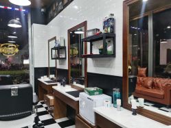 -MARTIN'S BARBER SHOP男士理发馆