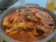 -徐记小怪兽肉蟹煲(中央大街店)