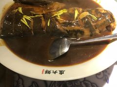 -卢大鲜鱼头捞饭(美利广场店)