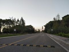 -梁鸿国家湿地公园