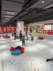 -MINI MARS 脚下的城市乐园·餐饮·派对(静安江宁店)