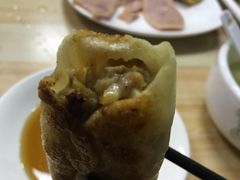 -小街锅贴(护国寺店)