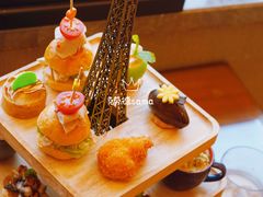 -广州中心皇冠假日酒店·汇点大堂吧