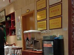 -江城小馆陕南妈妈菜·全球旅行餐厅(钟楼店)