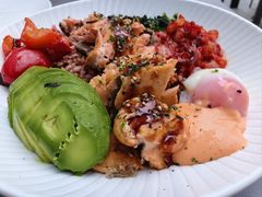 三文鱼牛油果能量碗-THE WOODS 简餐 (国贸商城店)