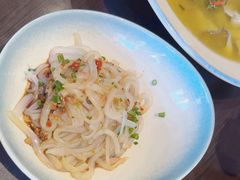 -川流不息·地道川菜·小龙虾(松东路店)