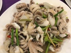 -拉威海鲜市场