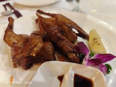 招牌红烧乳鸽-太平馆西餐厅(北京路店)